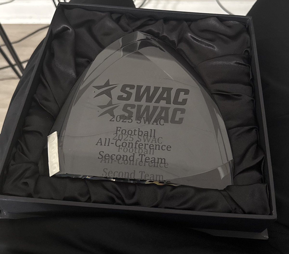 Nehemiah Hixon tweet media