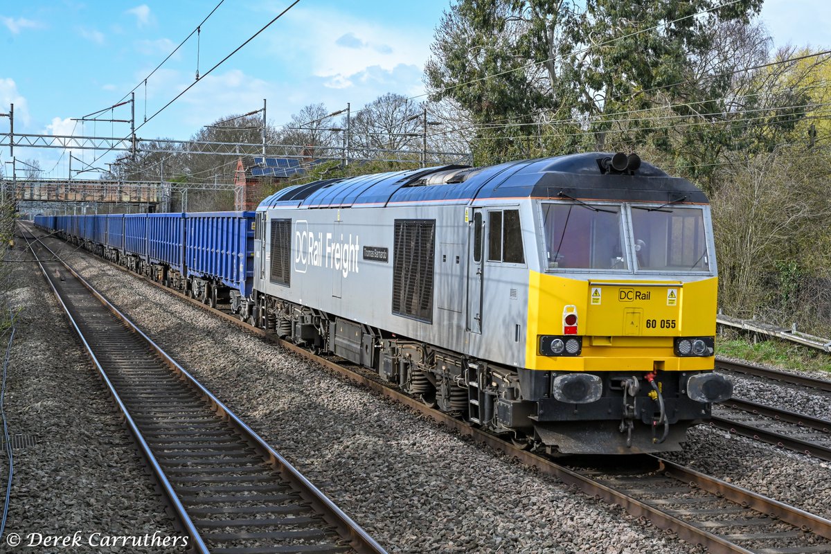 carru12901's tweet image. No Middleton Towers to Chaddesden sidings today but I did manage to get a picture of class 60's on the WCML. DC Rail Freight 60028 top &amp;amp; tail with 60055 at Cathiron Warwickshire on the 12:44 Willesden DR Rail sidings to Chaddesden sidings on the 14th March 2026. #class60 #WCML