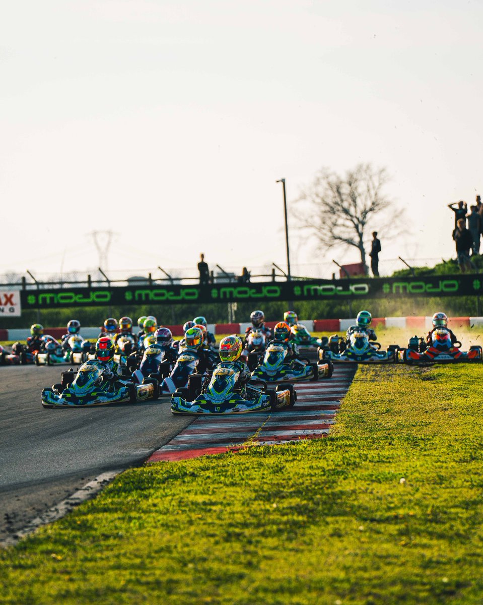 PolskiKarting's tweet photo. Pole position Marcela Popakula w prefinale.
Szósta pozycja Maxa Sadurskiego po kwalifikacjach wśród 110 kierowców.
Jak poszło naszym kierowcom w Cremonie na #RotaxEuroTrophy?
https://t.co/MkXm27JS34 https://t.co/kmsqxdK1vY