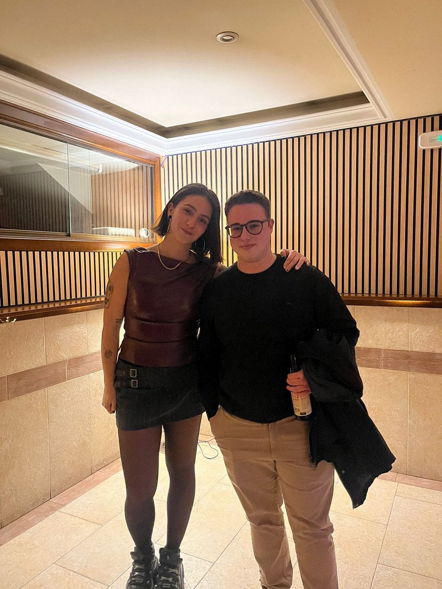 Tapia__00's tweet photo. La pandemia fue algo más bonita por tu música 🤍 Muchas gracias! @suu_musica https://t.co/oToG4Guvdh