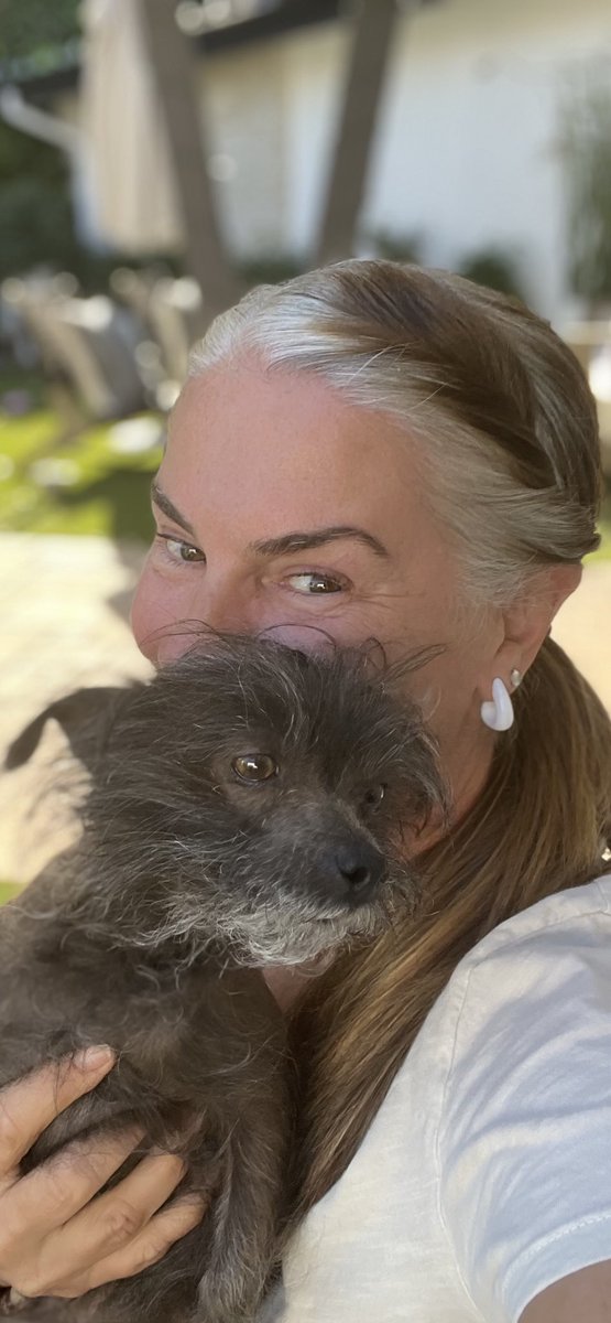 Janie Van Halen tweet media