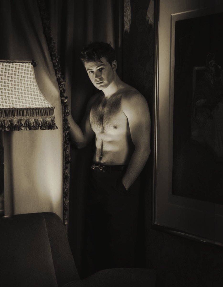 𝑮𝒂𝒏𝒚𝒎𝒆𝒅𝒆 tweet media