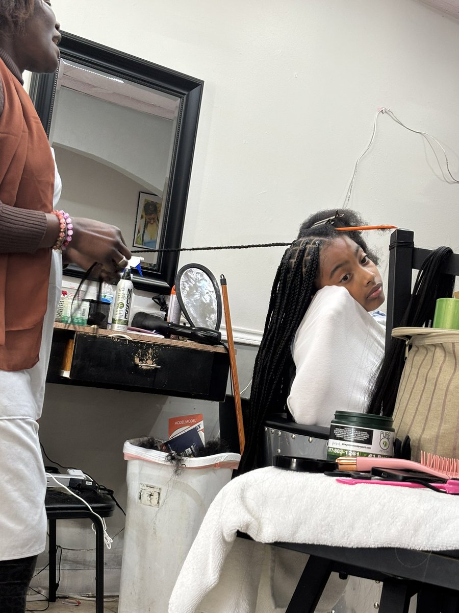 Friendly Neighborhood Principal Eva Morgan tweet media