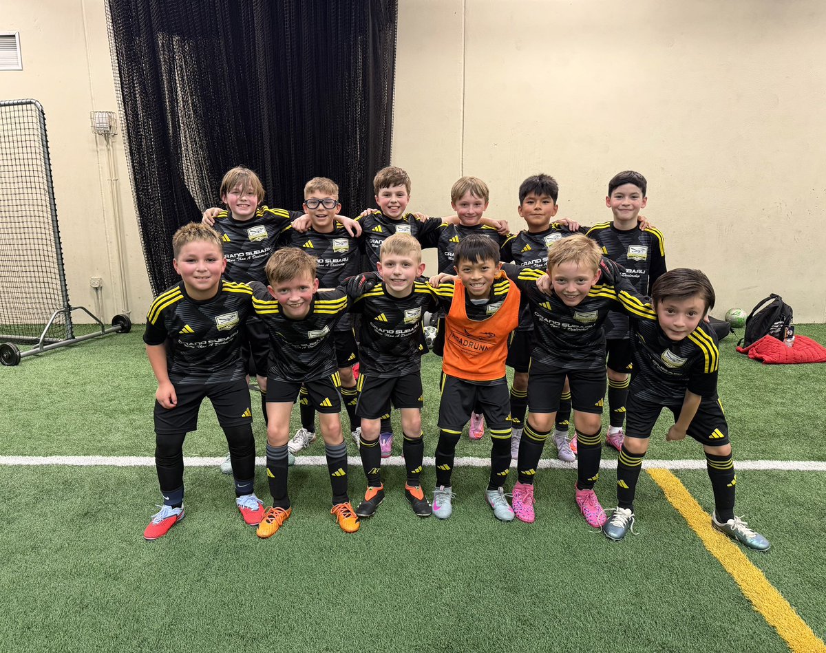 RoadrunnersSC's tweet image. B2016 Select I end the season with a big win and finish as league champions!

#futboislife #youthsoccer #springseason #trusttheplan #championmindset