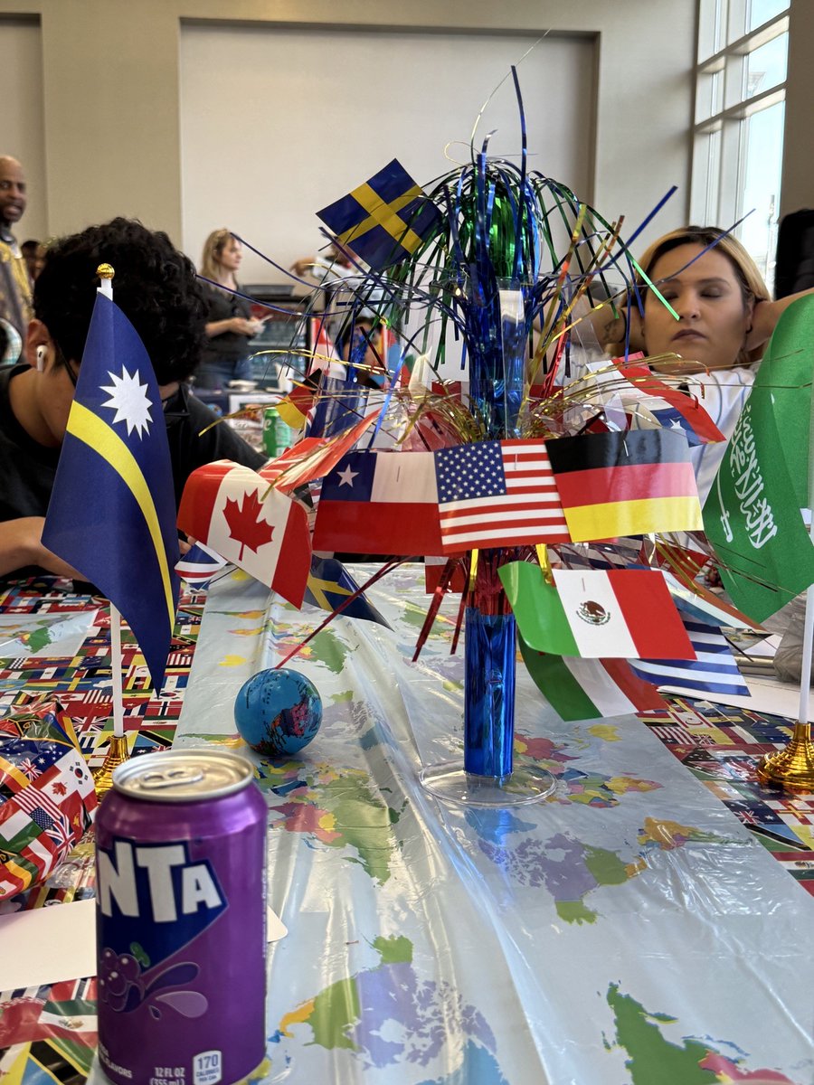 Usher-Collier ROAR tweet media