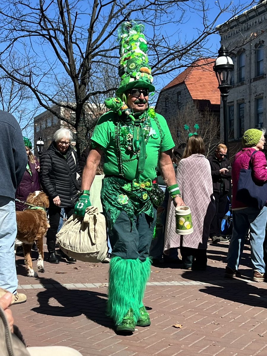 Yo PLAYBOIZ - who flyin out to <a href="/pax/">PAX</a> #PAXEAST