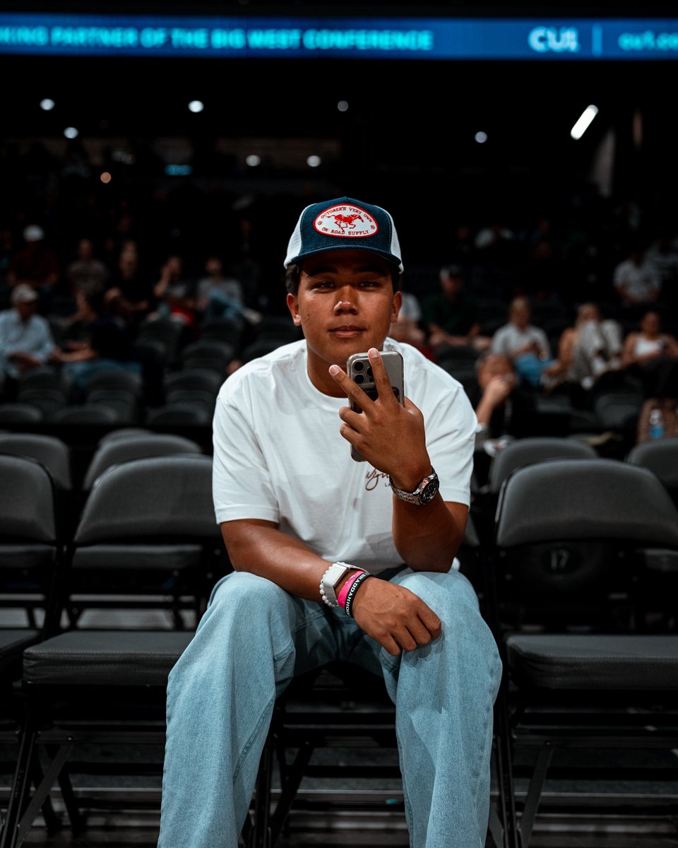 Hawaii Football tweet media