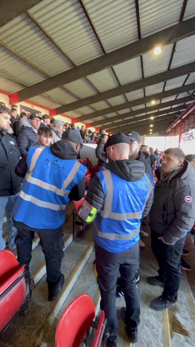 MAKE THE TOWN END GREAT AGAIN tweet media