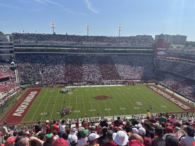 CFBTalkDaily tweet media