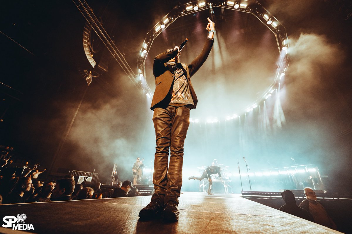 Three Days Grace tweet media