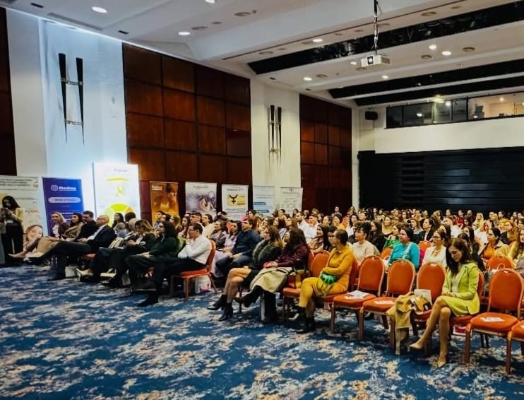 Alina DIMA tweet media