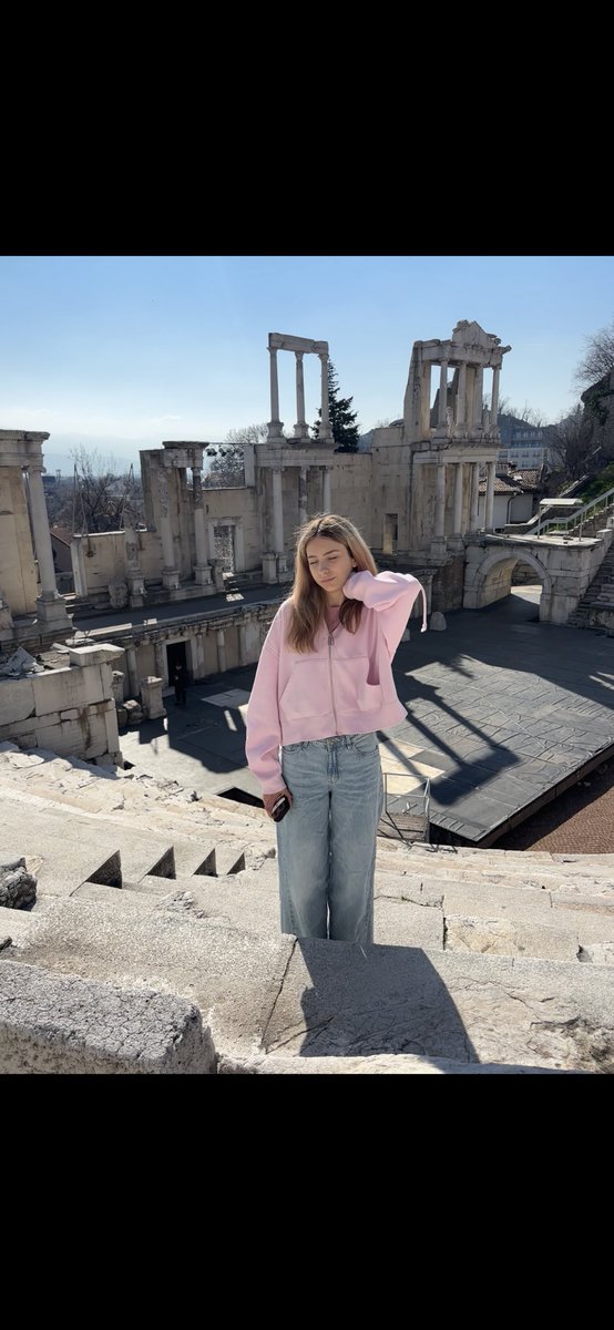 destroyer tweet media