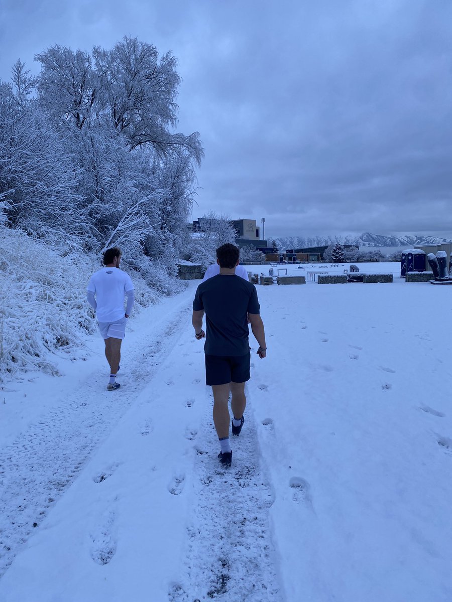 ๐พ๐ค๐๐๐ ๐ฝ๐ง๐๐ฉ๐ฉ ๐ผ๐ง๐ ๐๐ก๐๐๐ฃโ๏ธ tweet media