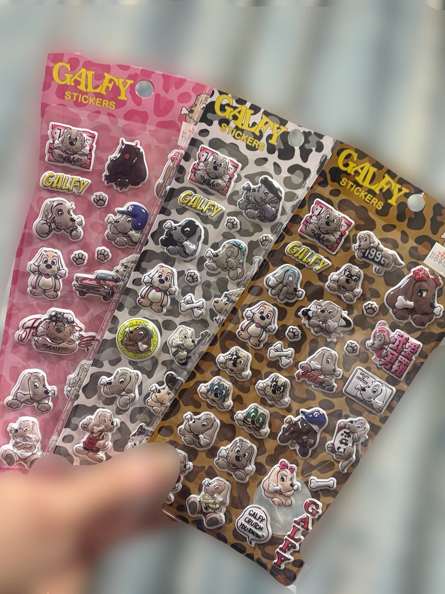 riki___326's tweet photo. 不意に出会ったGALFYのシール🐶
可愛い💖 https://t.co/xqrSOOmuIM