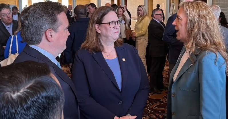 Congresswoman Julie Johnson tweet media