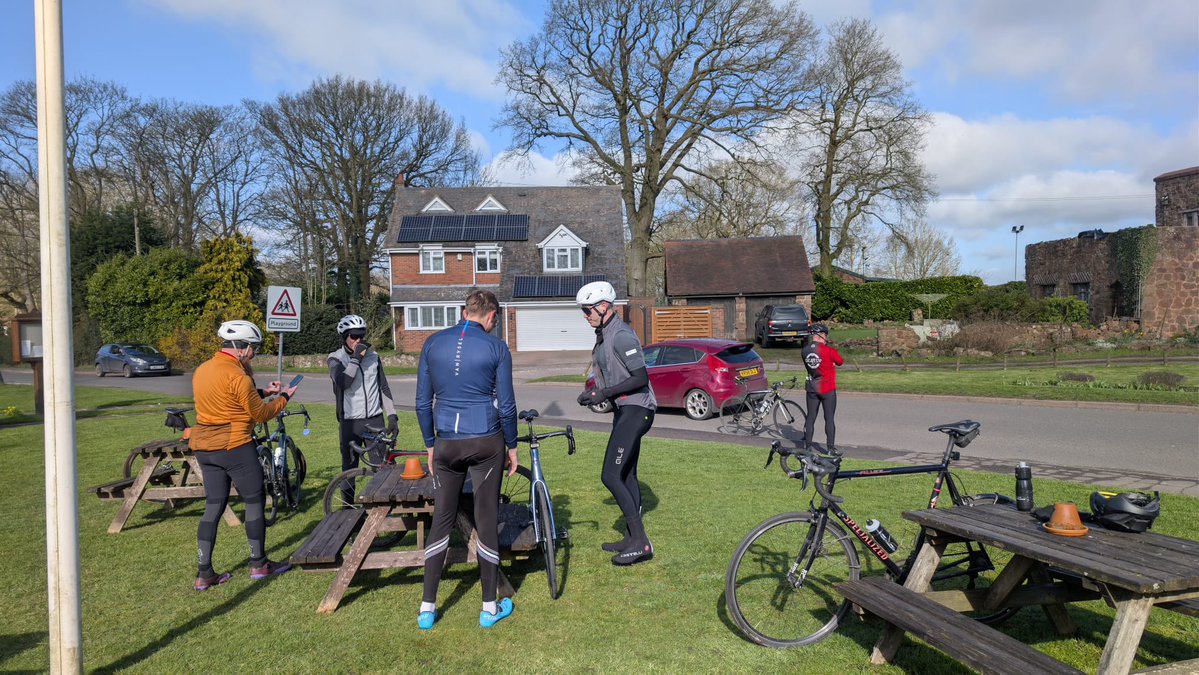 Tim Evans tweet media