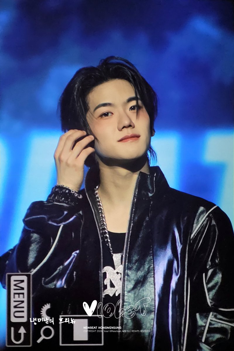 𝙑𝙞𝙤𝙡𝙚𝙩 tweet media