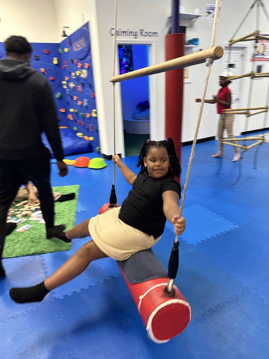 Caitlin Sabers tweet media