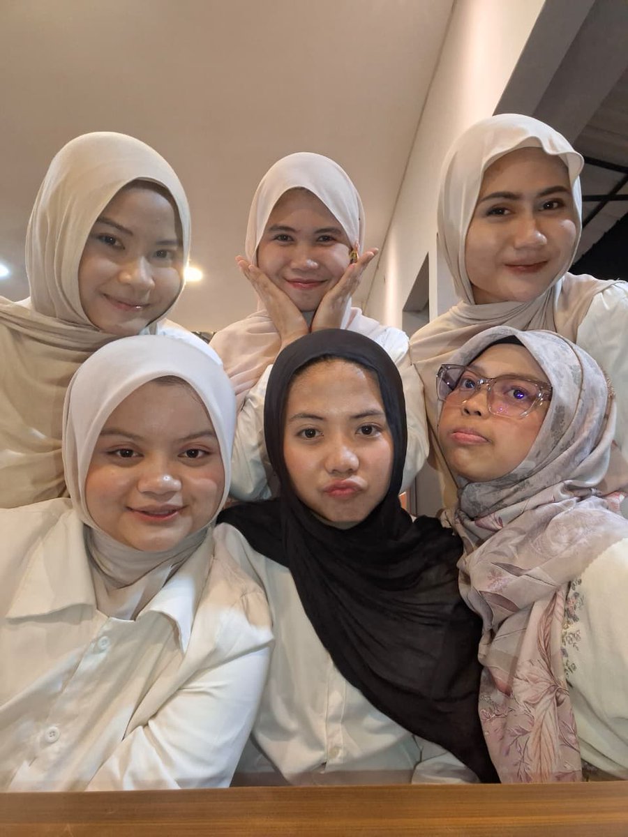 aia: the one who's forgotten tweet media