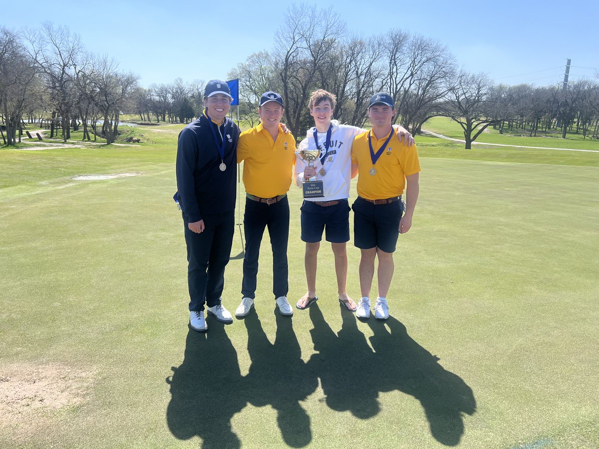 jesuitgolf's tweet photo. 2nd Round Match Play - District 7-6A/Texas Cup at Firewheel Lakes. Jesuit A defeats Jesuit B 3-2 for 1st Place. Jesuit A winners include Weeldreyer over Fahrenbruch, Zimmerman over Straley and  Dominguez over Kinzer. Jesuit B winners: Fife over Murray, Schulze by default. https://t.co/7MnFNID6m9