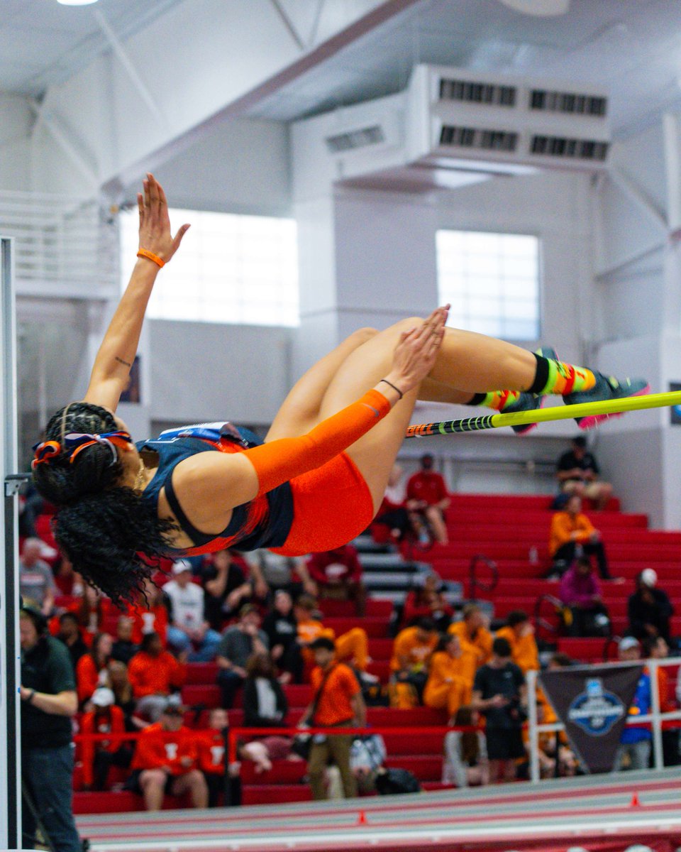 Illinois Track & Field and Cross Country tweet media