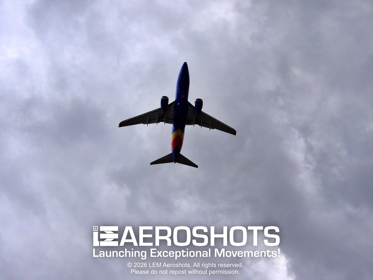LEMAeroshots's tweet image. Taking off to spectacular views beyond the clouds! -LEM 😍💙☁️

✈️ @SouthwestAir @Boeing 737-700 🎨 Heart Livery 📍 DCA (@Reagan_Airport) 🛫 Runway 1 🗓️ April 4, 2024 📸 @Kodak @KodakPIXPRO AZ528

#LEMAeroshots #FlyReagan #DCA #Southwest #SouthwestHeart #SWAPic #Takeoff #TeamMWAA