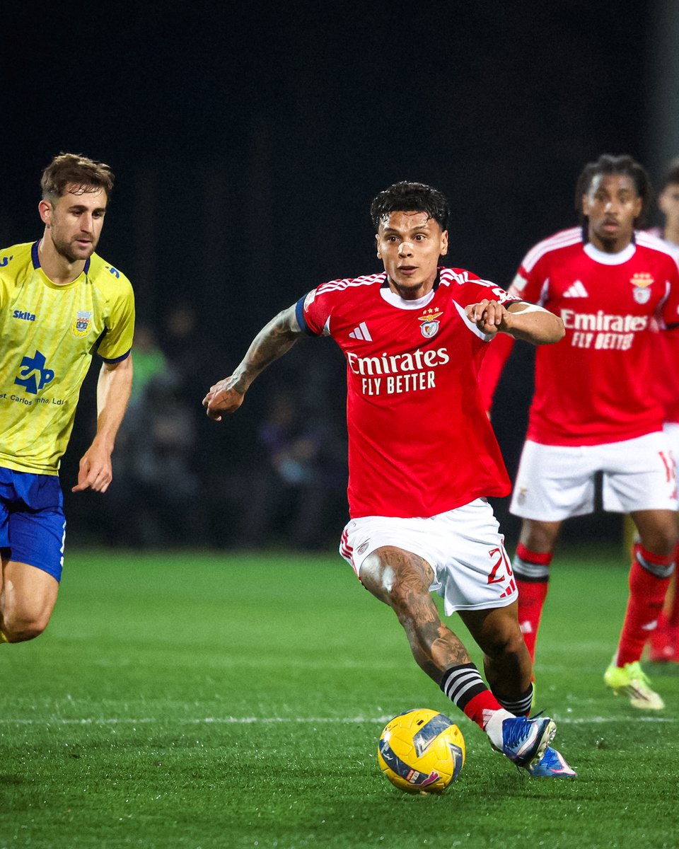 SLBenfica's tweet photo. 📸 FC Arouca 🆚 SL Benfica.

#FCASLB | #LigaPortugalBetclic https://t.co/McGlL40O63