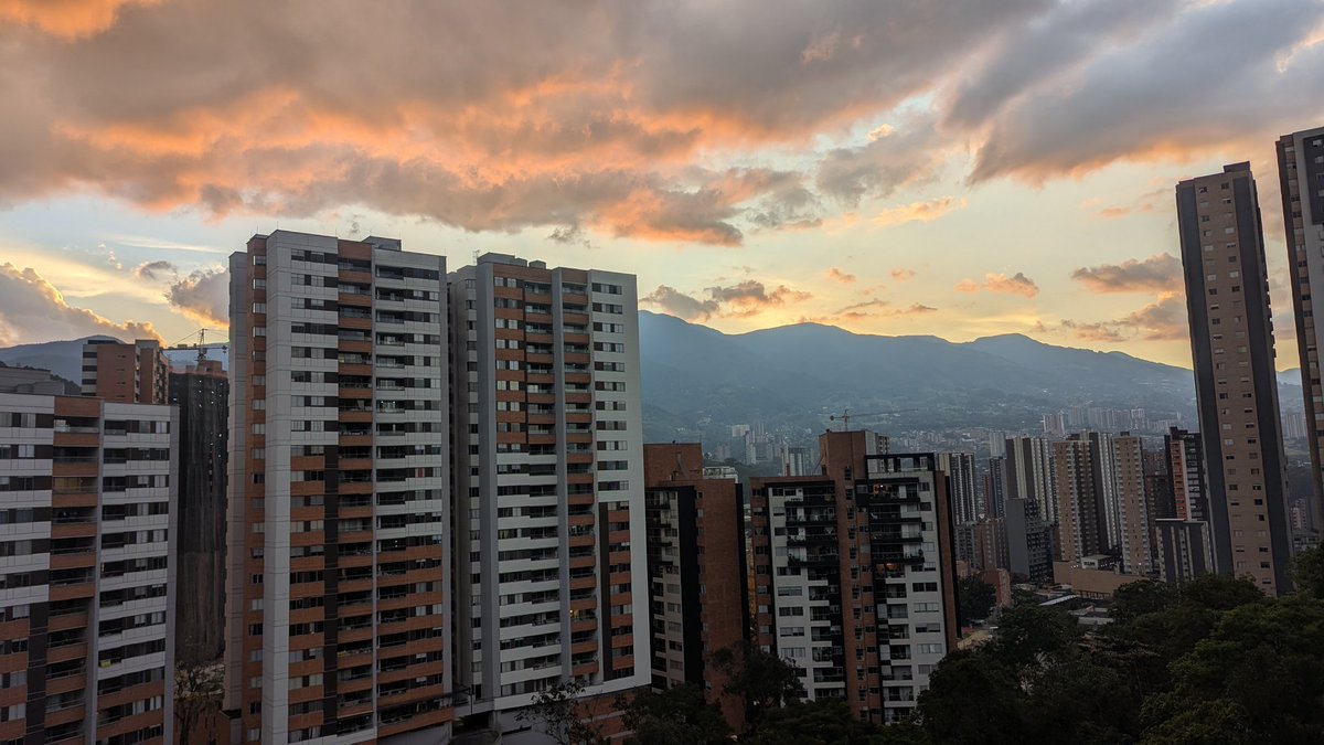 South of Medellin is Sabaneta and Itagui. 
High rises and a great Italian restaurant... Aldo's.  Awesome pizza and a real carbonara!