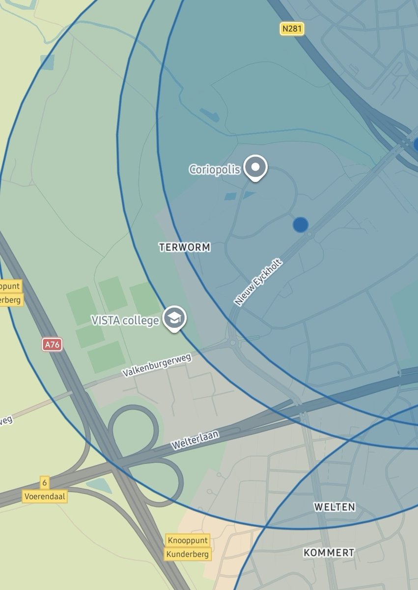 AlarmeringenLim's tweet image. In verband met vernielingen aan voertuigen is de Politie Heerlen op zoek, vanaf de Valkenburgerweg, naar een man, lang, donkere haren en een grijs vest. Bij aantreffen gelieve deze man niet zelf te benaderen, maar direct de Politie bellen. Tips? Bel nu 112