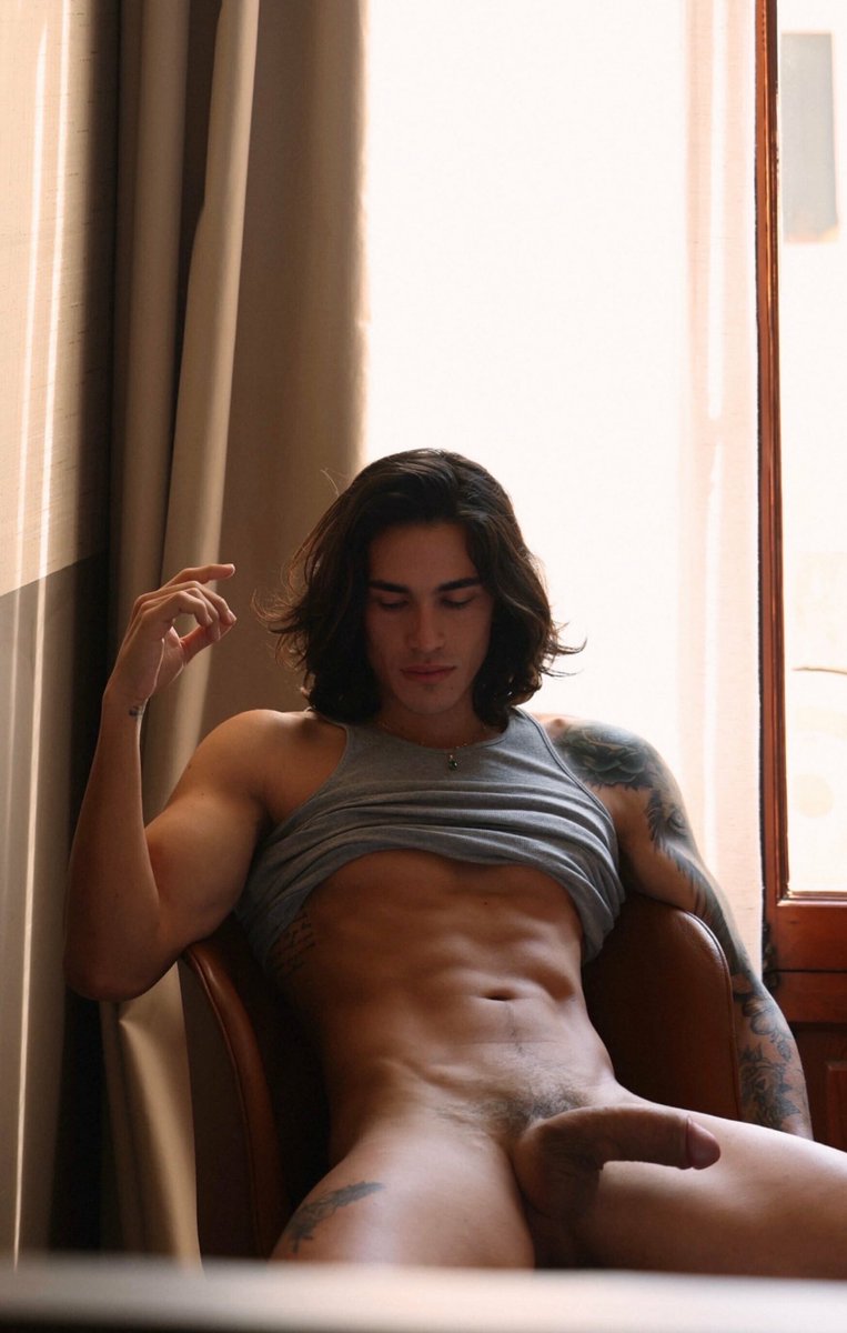 harbinger1979's tweet photo. @flegmine Alejo Pino Hot Alex6 https://t.co/UfRm9QFzr1