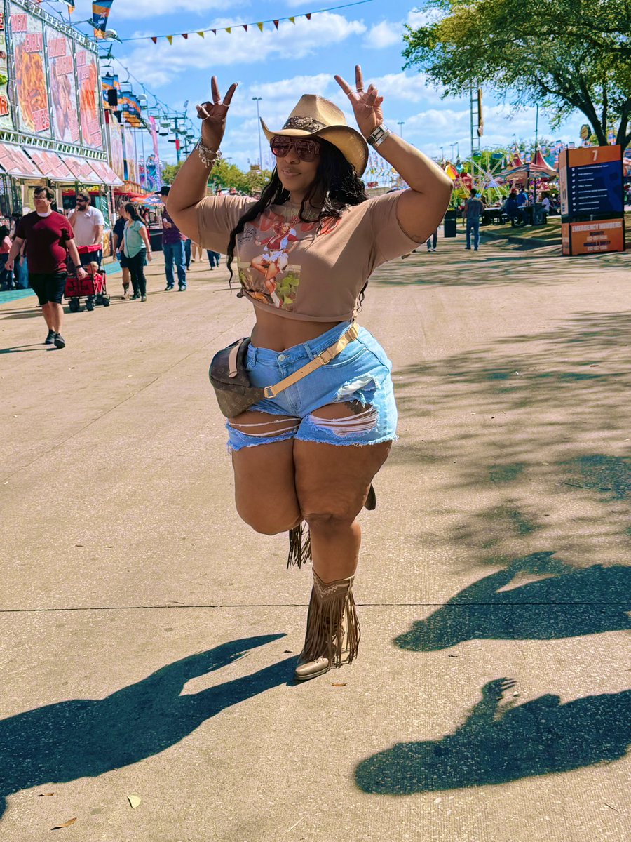 Coco 🌸 tweet media