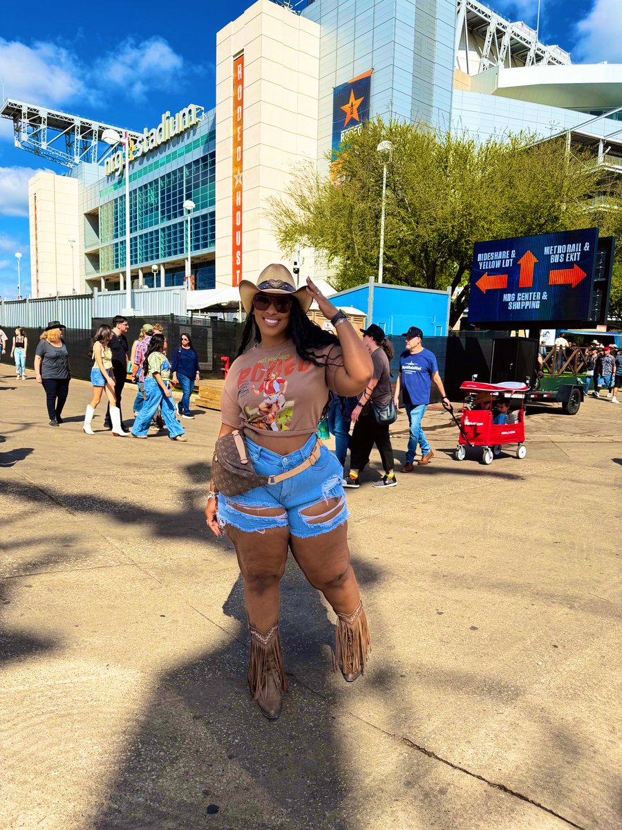 Coco 🌸 tweet media