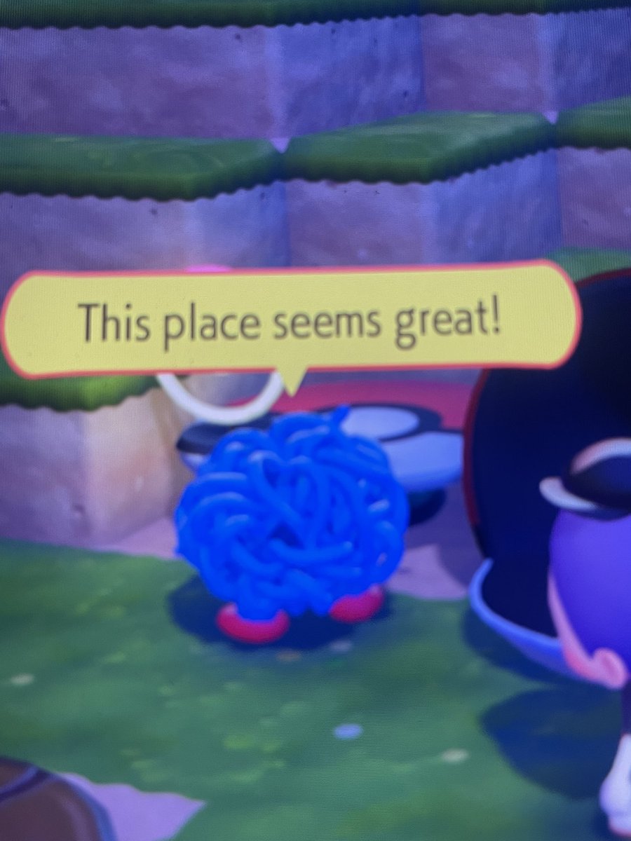 Glaceon(?) with da flower 🌺 tweet media