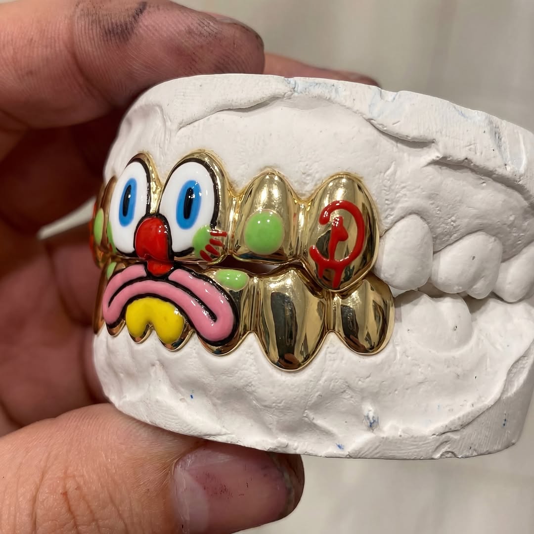 JustFreshKicks tweet media