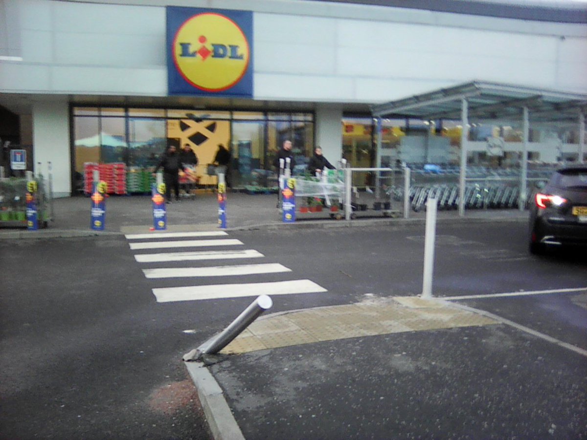 Citizen GrimRealist Snagging, Esq. tweet media