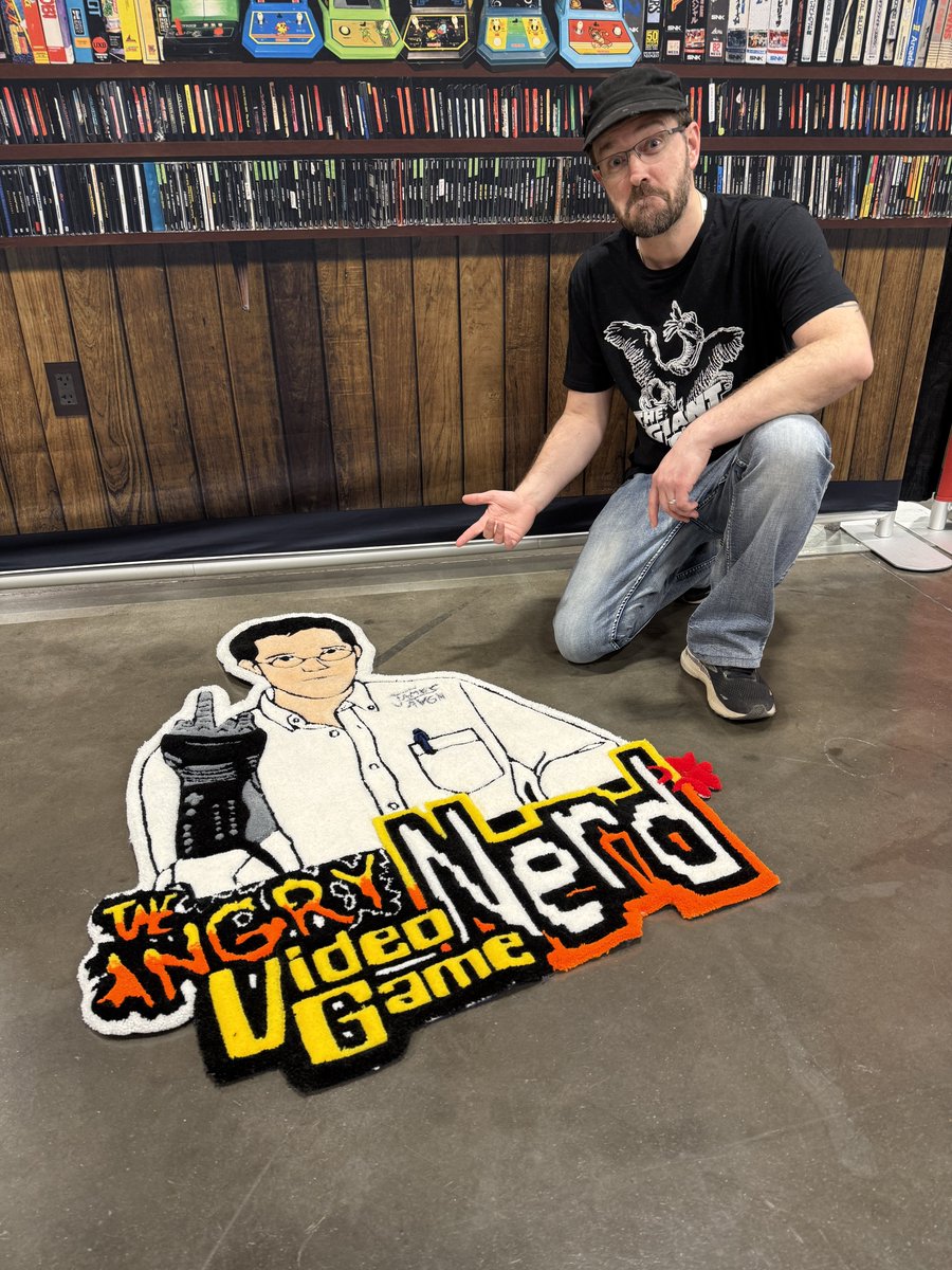 Justin Silverman @ PAX East tweet media