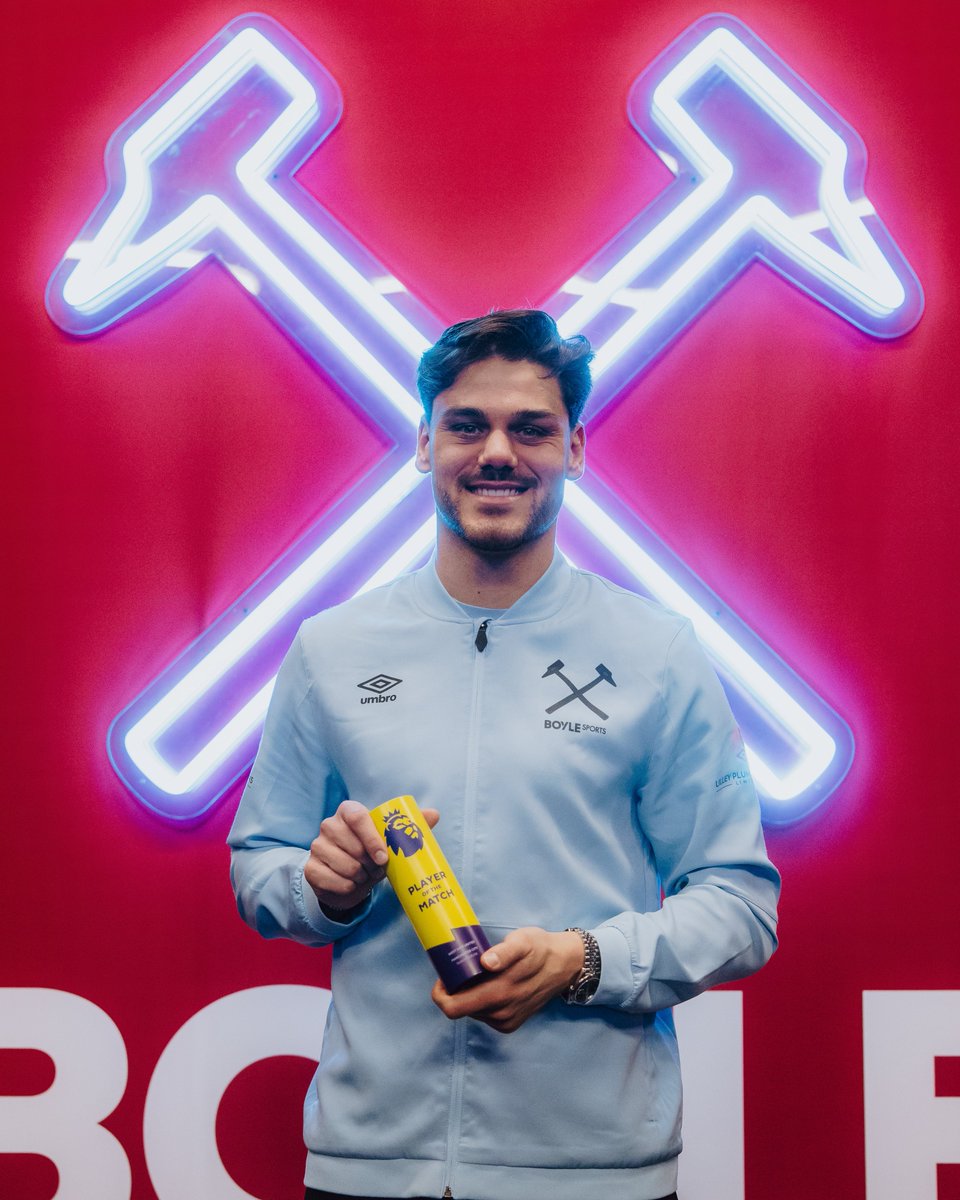 West Ham United tweet media