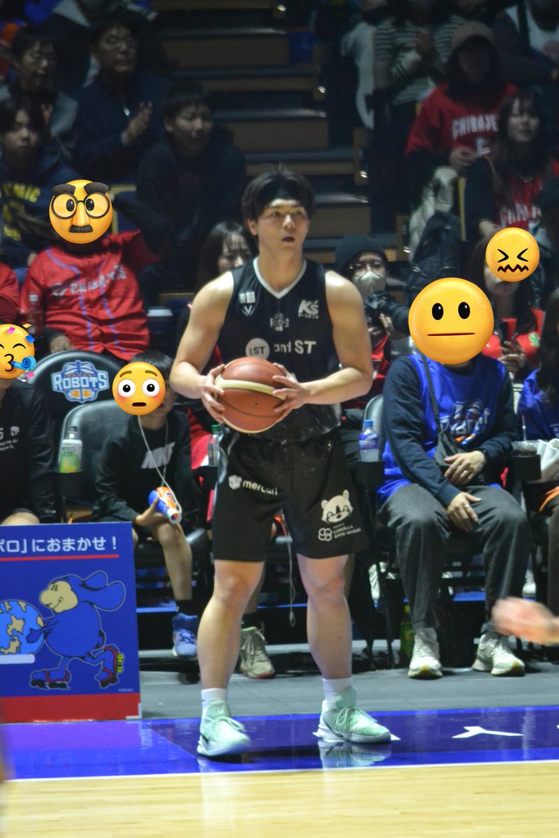 blue_Trombone's tweet photo. 8.3.14(sat)
#茨城ロボッツ 🤖🆚🐘#千葉ジェッツ 観戦。
強豪千葉ジェッツ相手見事勝利☺️
Game2は必ず対策し、千葉も更に強度を増して来ると思うので。ロボッツも更に頑張って欲しいですね👍 https://t.co/9hTAnRMkQX