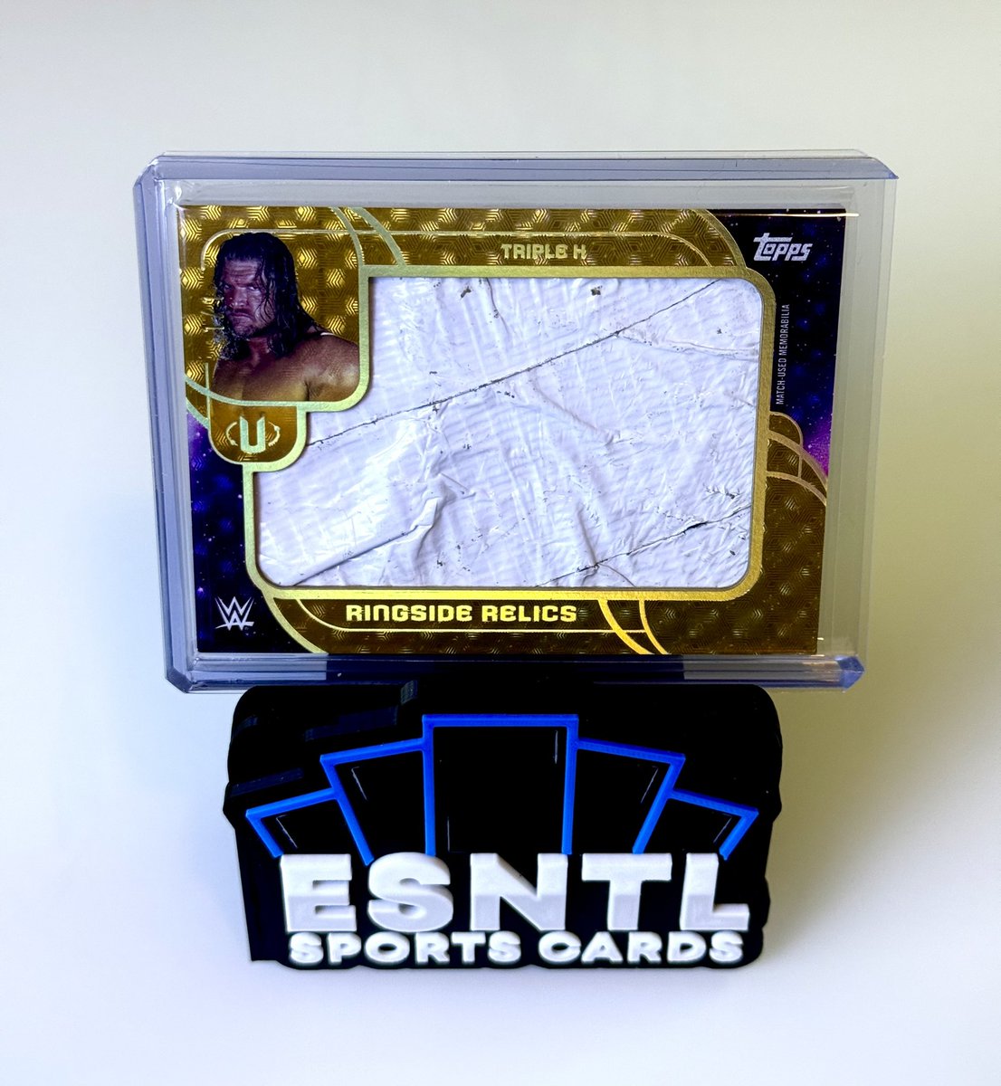 ESNTL_SC's tweet photo. One 1/1 - Four case hits - patch autos for days - all from our 6-box break of @Topps Universe WWE today

Our new friend who hit the Triple H 1/1 shared during the fill this would be his first break ever.  Days like today are what makes this hobby so special https://t.co/pEoj6GlVqL