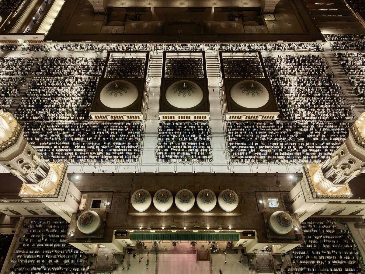 insharifain's tweet photo. Masjid An Nabawi on the 26th night of Ramadan https://t.co/pbN9AY0qe8
