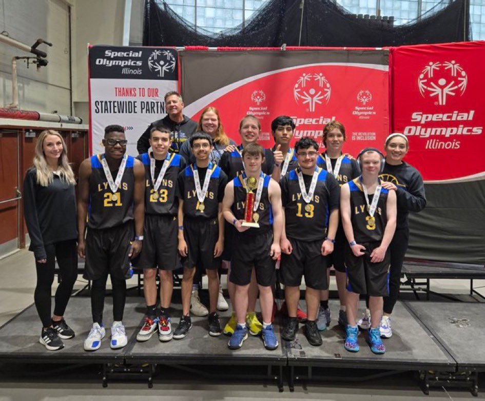 LTHS_D204's tweet photo. 🥇 STATE CHAMPIONS 🥇

This moment was 21 years in the making.

Team 4 brought home the gold at the State Tournament, becoming the first champions since 2005 and only the third in program history (1995 • 2005 • 2026).

Hard work, dedication, teamwork and heart. This is what makes these athletes so special. We couldn’t be more proud.

History made.

Go LT!!