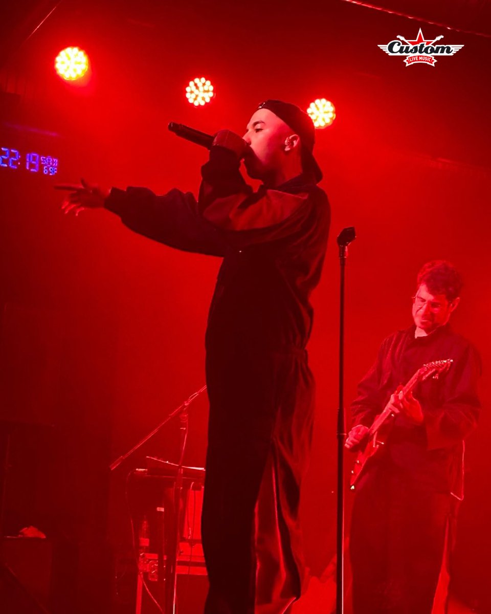 Sala Custom tweet media