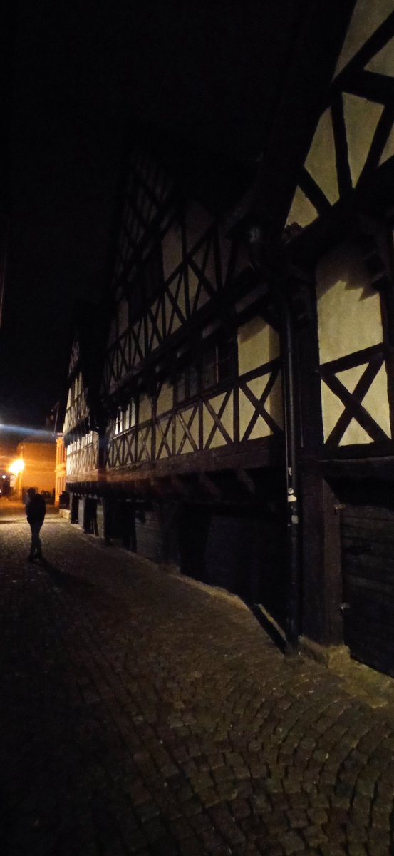 113kw KRISTINA WEISEROVA tweet media