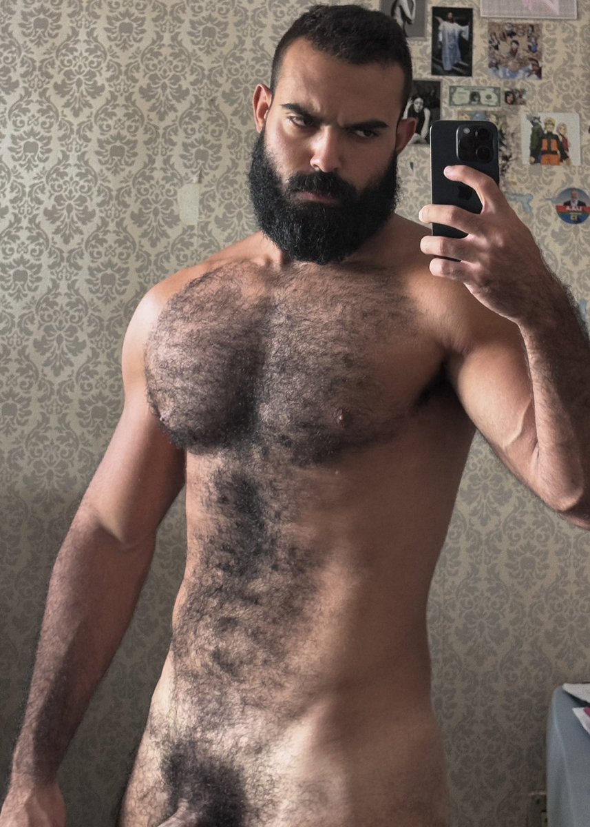 ursoallex tweet media