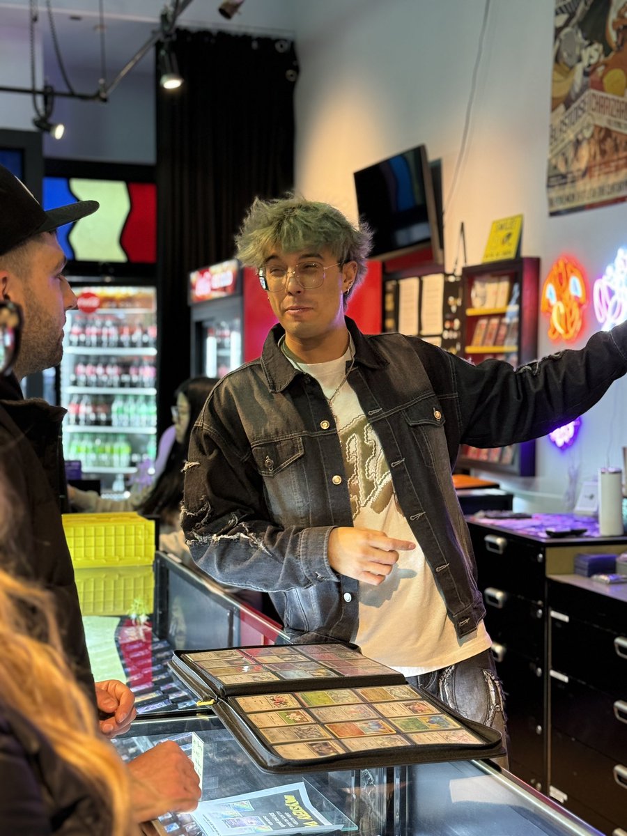 Sullysabode tweet media