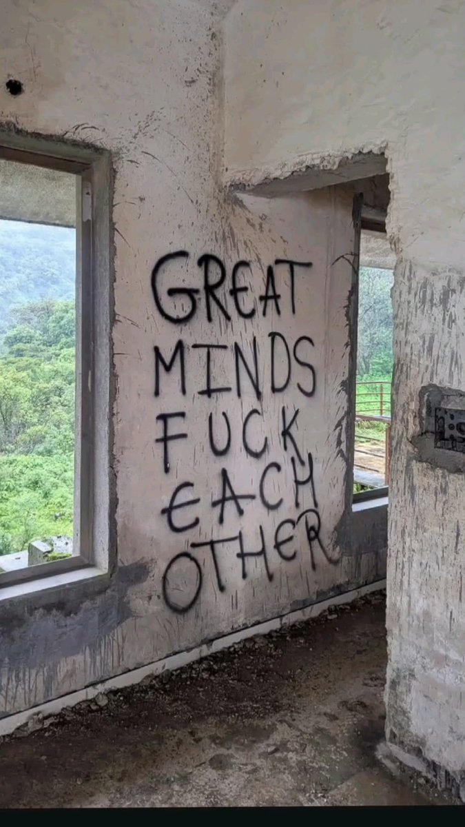 Erstwhile Twink tweet media