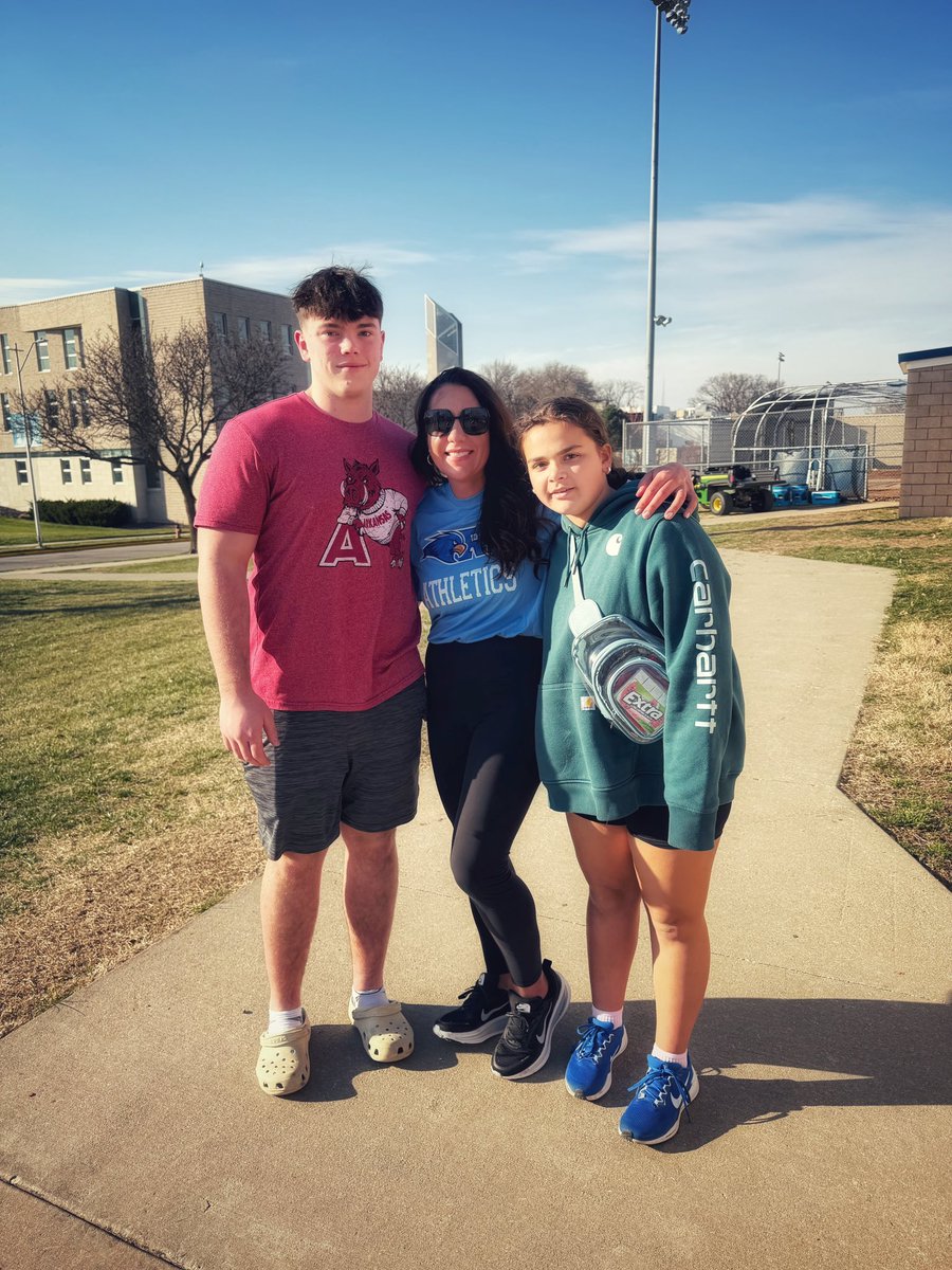 Kristy Bayer tweet media