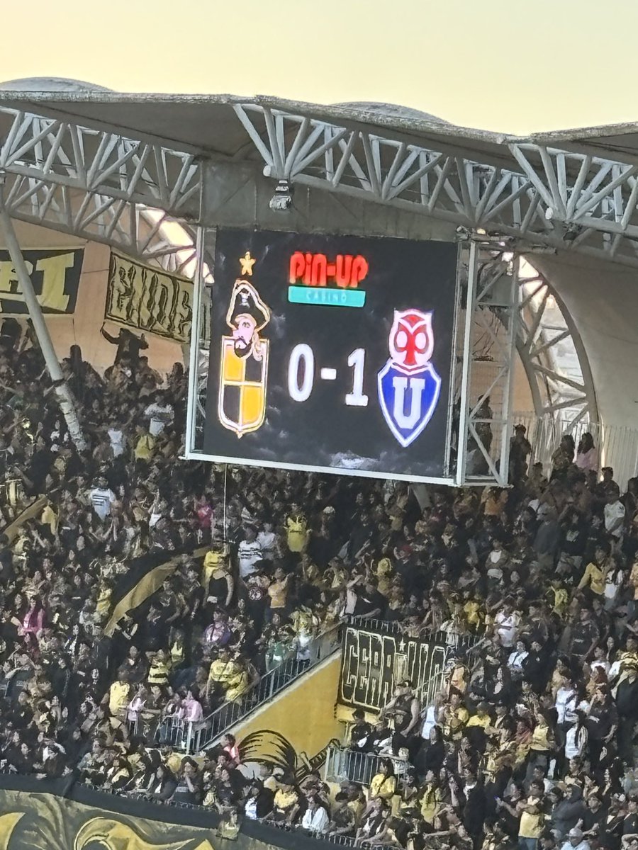 NO ME ARREPIENTO DE HABER VENIDO HASTA ACÁ 🎵🎵🎵💙❤️ #VamosLaU