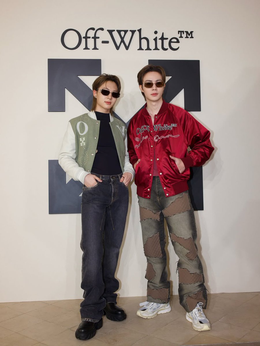 nsblossoms's tweet image. สรุปผลของ Paris Fashion Week AW26 

‘แบรนด์ที่เติบโตโดดเด่นสวนกระแสก็มีให้เห็นเช่นกัน นั่นก็คือ Off-White™ ทำสถิติการเติบโตสูงสุดของซีซันด้วยการเพิ่มขึ้น +245% เมื่อเทียบกับปีก่อน (YoY)’

#OffWhitexZeeNuNew
#OffWhiteFW26 #PWF2026  

#ZeePruk #NuNew
@zee_pruk @CwrNew 𐙚🤍