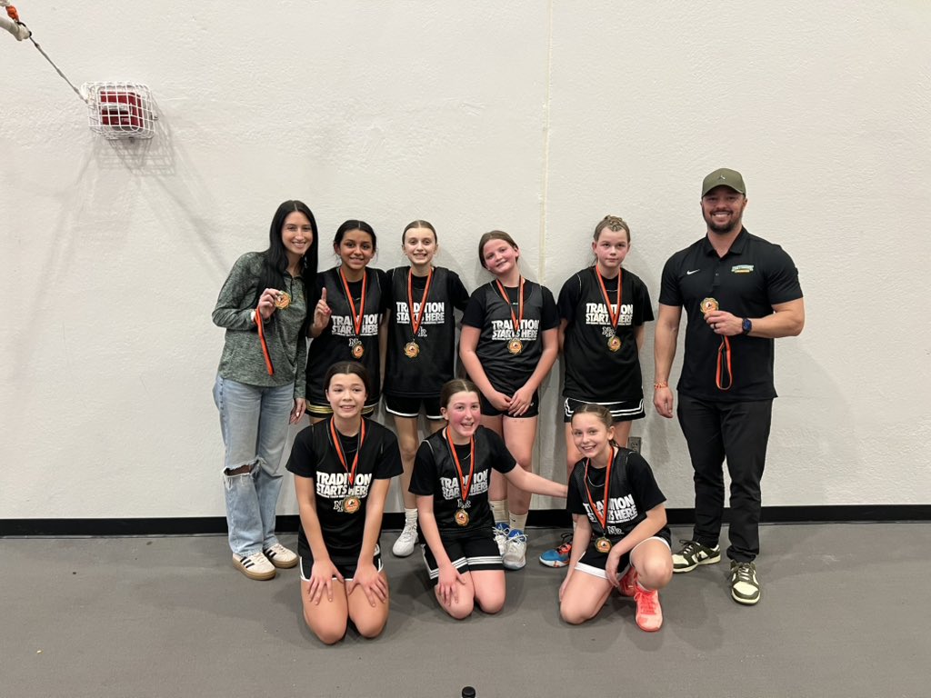 NRRaidersGBB's tweet photo. Congrats to our 5th &amp; 6th Grades for winning their Division of the Warsaw Spring Bash.  The 5th Grade defeated Warsaw Orange in the Gold Division. 6th Grade defeated Columbia City in the Platinum Division #FutureLadyRaiders 🔰🏀 https://t.co/6bzF0ORTjO